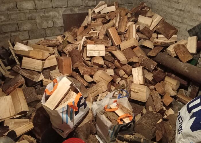 Grajewo ogłoszenia: Sprzedam drewno widoczne na zdjęciu jest około 1.5 m . Odbiór i...