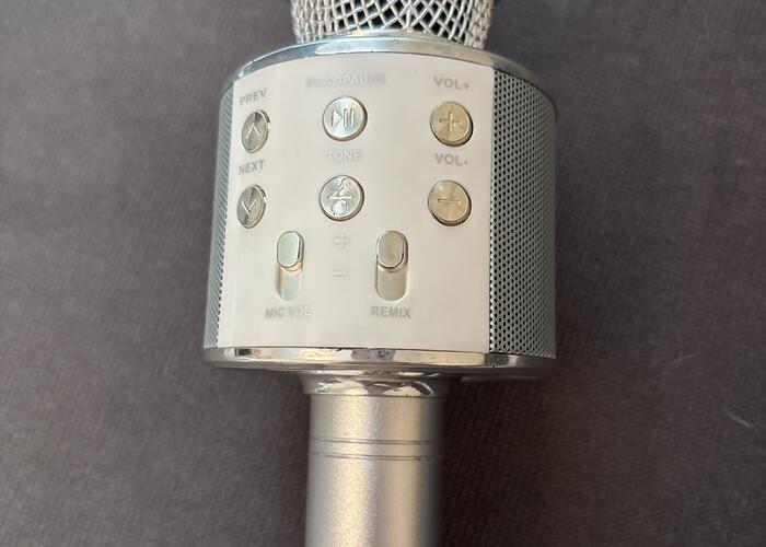 Grajewo ogłoszenia: Sprzedam mikrofon do śpiewania mało używany bardzo ładny koloru...